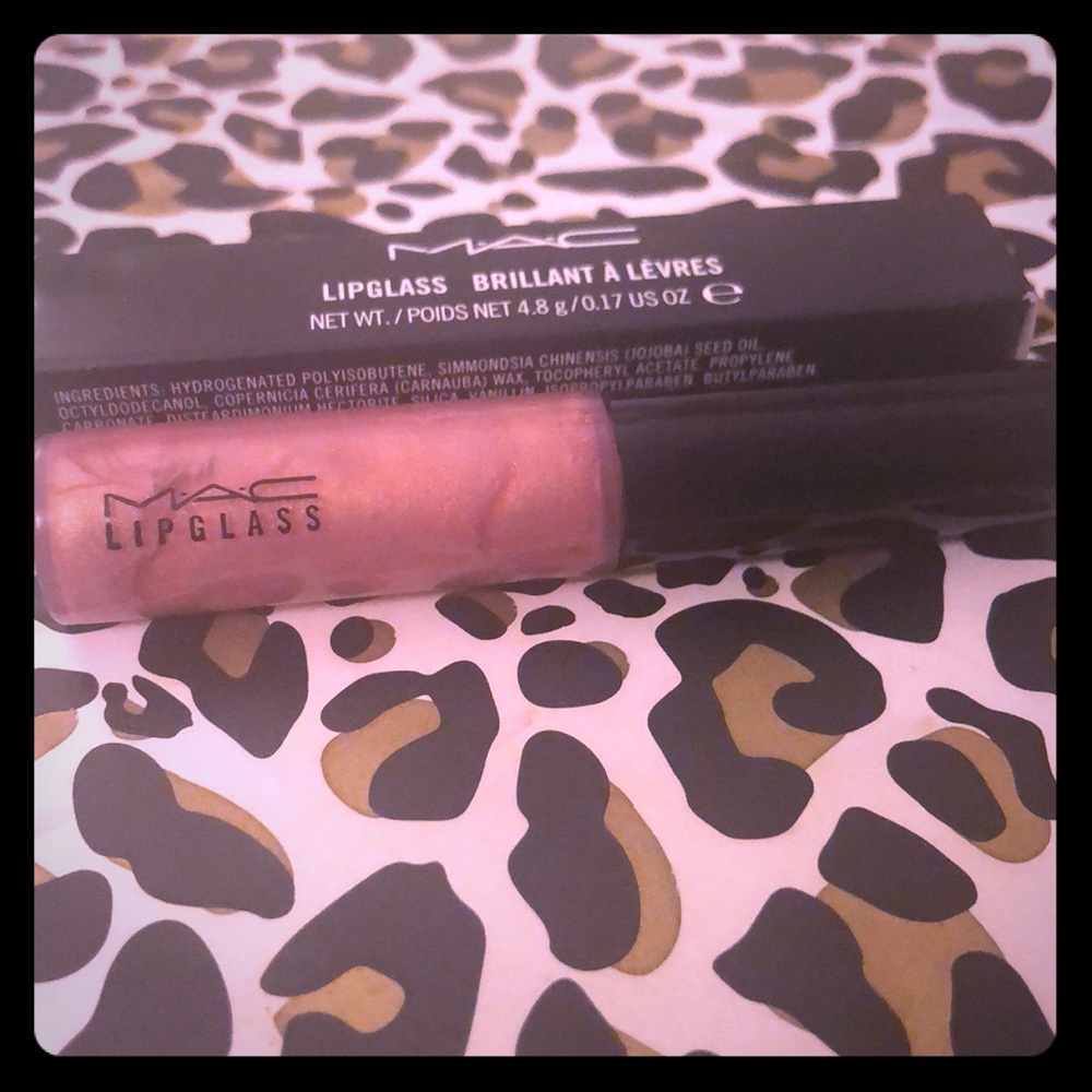 ⭐️MAC COSMETICS⭐️LTD⭐️LIPGLASS in “NYMPHETTE” - Picture 3 of 4